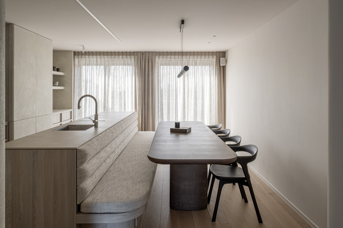 Knokke - Totaalinrichting appartement met neutrale tonen